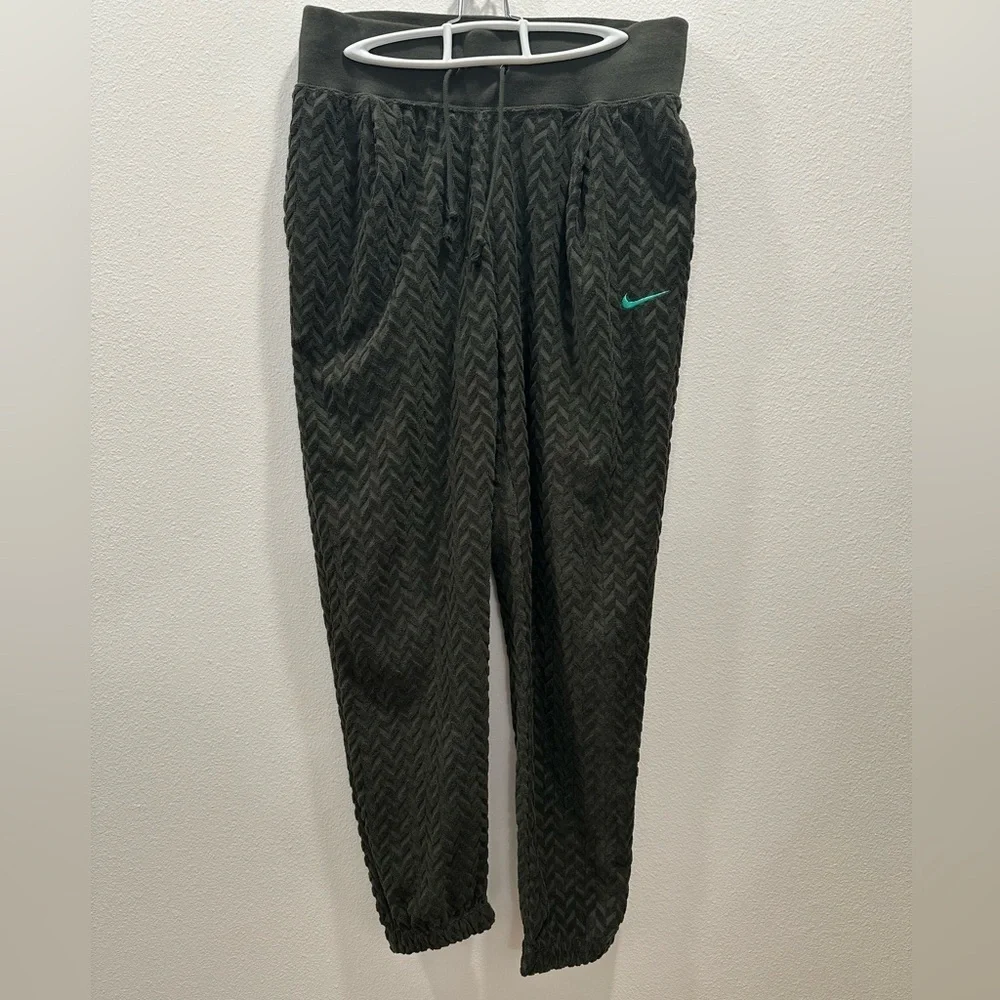 Nike Women's Sportswear Everyday Modern High Rise Joggers Sequoia olive green L